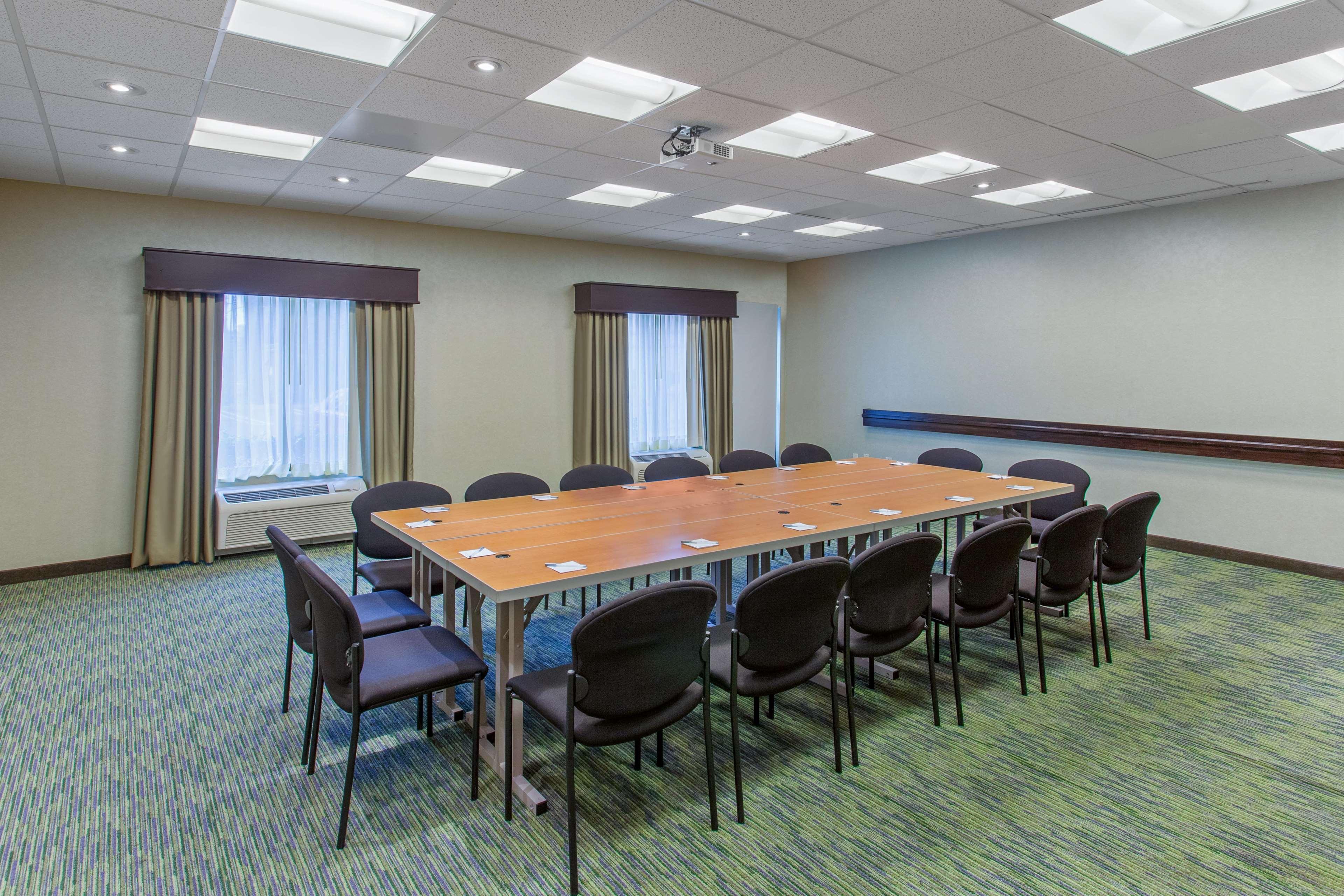 Hampton Inn & Suites Roseville Buitenkant foto